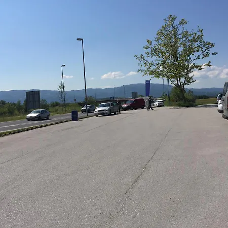 Gostisce & Deteljica 3* Skocjan (Skocjan)